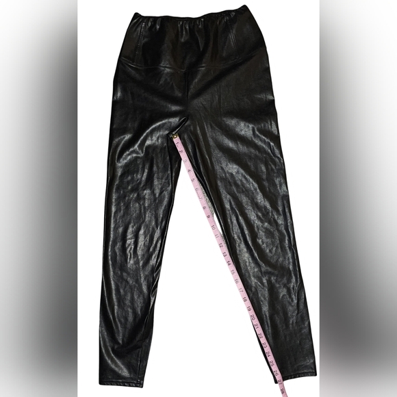 Aritzia Wilfred Free Daria Faux Vegan Leather Black High Waisted Leggings Sz M - Picture 6 of 11